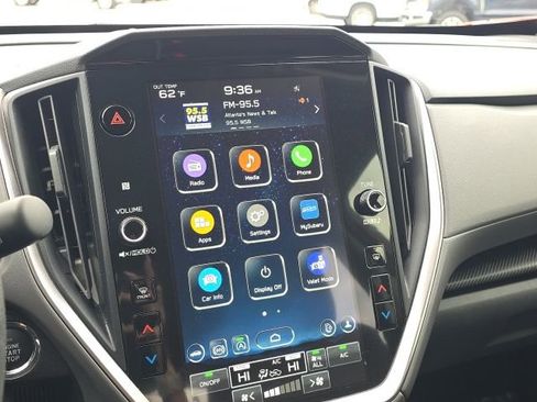 Used 2024 Subaru Crosstrek 2.0i Premium image 28