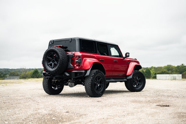 New 2026 Ford Bronco Raptor w/ Interior Carbon Fiber Pack AWD/4WD image 23