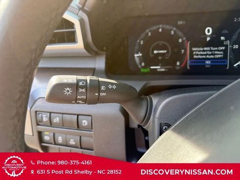 Used 2024 Toyota Tacoma TRD Off-Road AWD/4WD image 22
