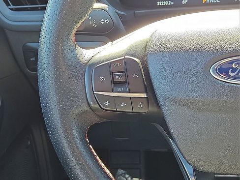 Used 2024 Ford Escape ST-Line image 19
