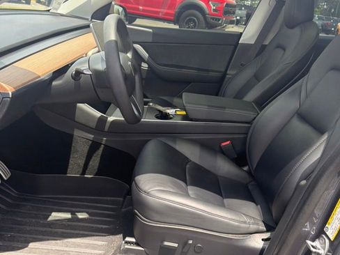 Used 2020 Tesla Model Y Performance AWD/4WD image 3
