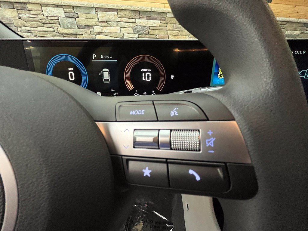 Used 2024 Hyundai Kona SE AWD/4WD image 34