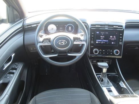 Used 2023 Hyundai Santa Cruz Night image 16