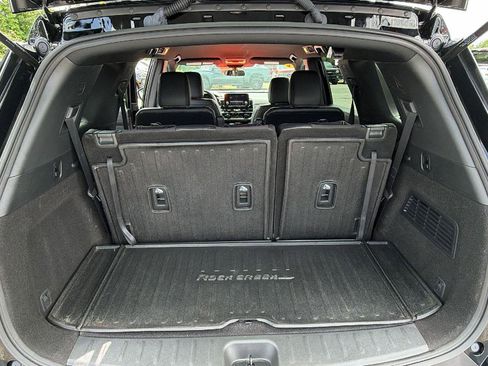 Used 2024 Nissan Pathfinder Rock Creek AWD/4WD image 10