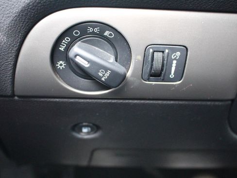 Used 2020 Dodge Durango SXT image 27