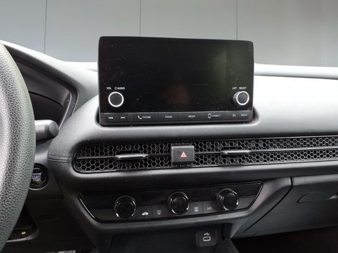 Used 2023 Honda HR-V LX image 14