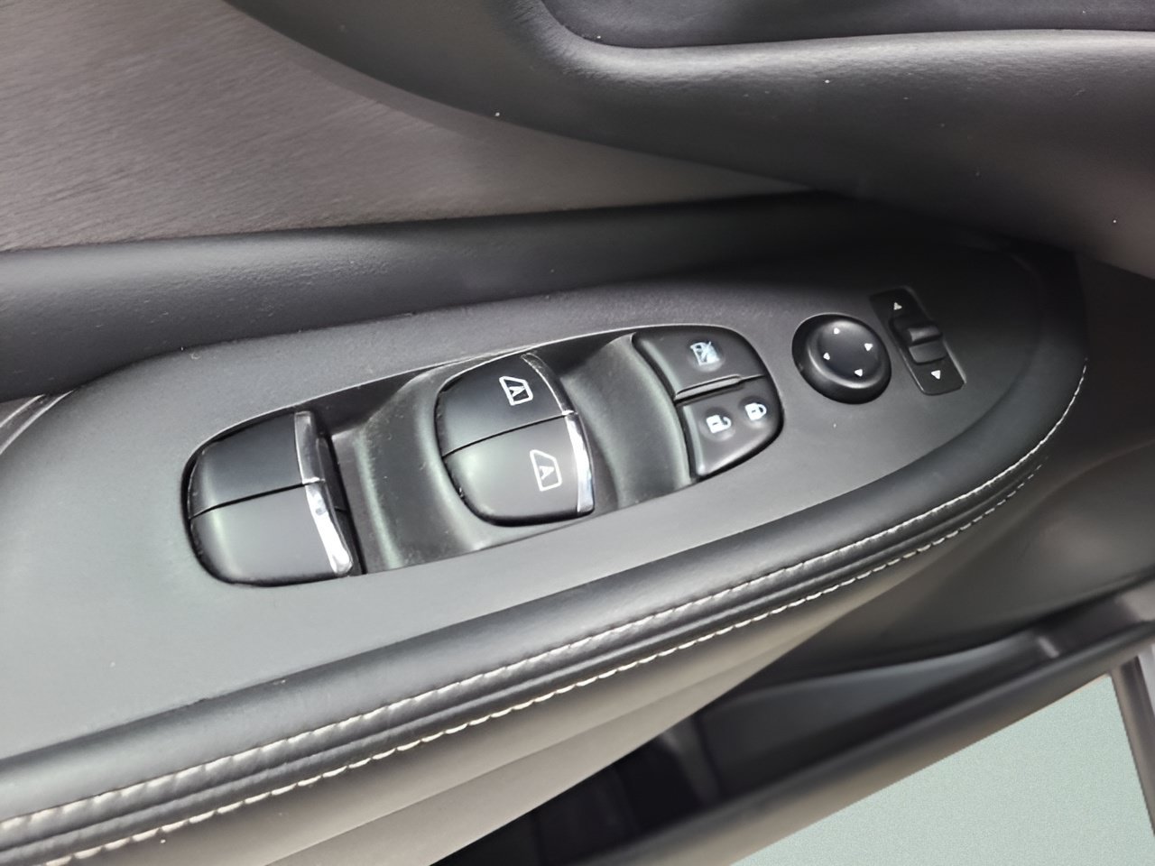 Used 2021 Nissan Murano SL w/ SL Moonroof Package AWD/4WD image 22