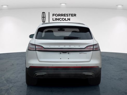 Used 2019 Lincoln Nautilus Black Label image 4