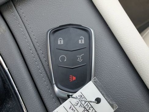 Used 2023 Cadillac XT5 Premium Luxury image 28