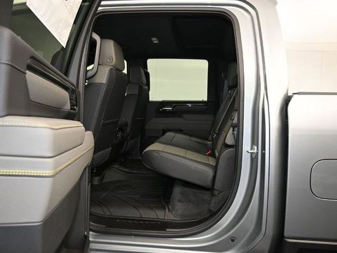 New 2026 Chevrolet Silverado 2500 ZR2 image 25