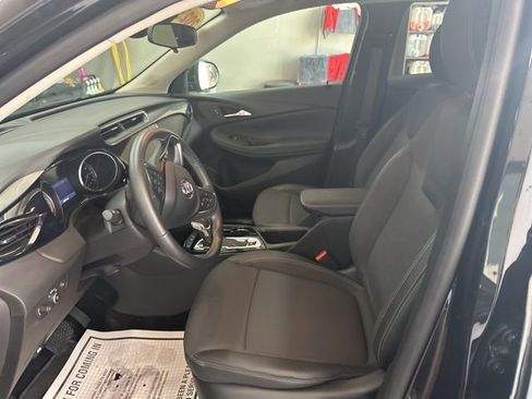 Used 2023 Buick Encore GX Preferred w/ Cold Weather Comfort Package FWD image 9