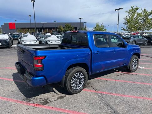 Used 2024 Nissan Frontier SL w/ Technology Package AWD/4WD image 5