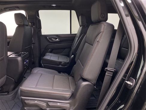 Used 2024 Chevrolet Tahoe High Country w/ Premium Package image 16