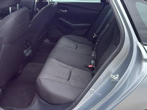 Used 2025 Honda Accord LX image 16