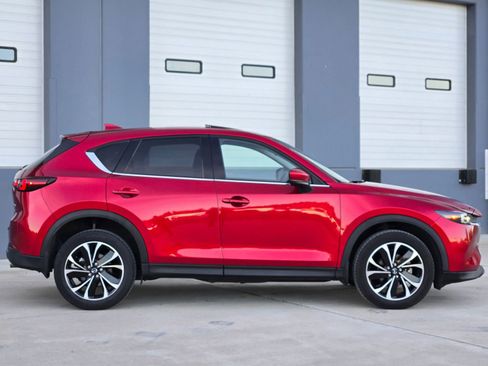 Used 2023 MAZDA CX-5 AWD 2.5 S w/ Premium Package image 9