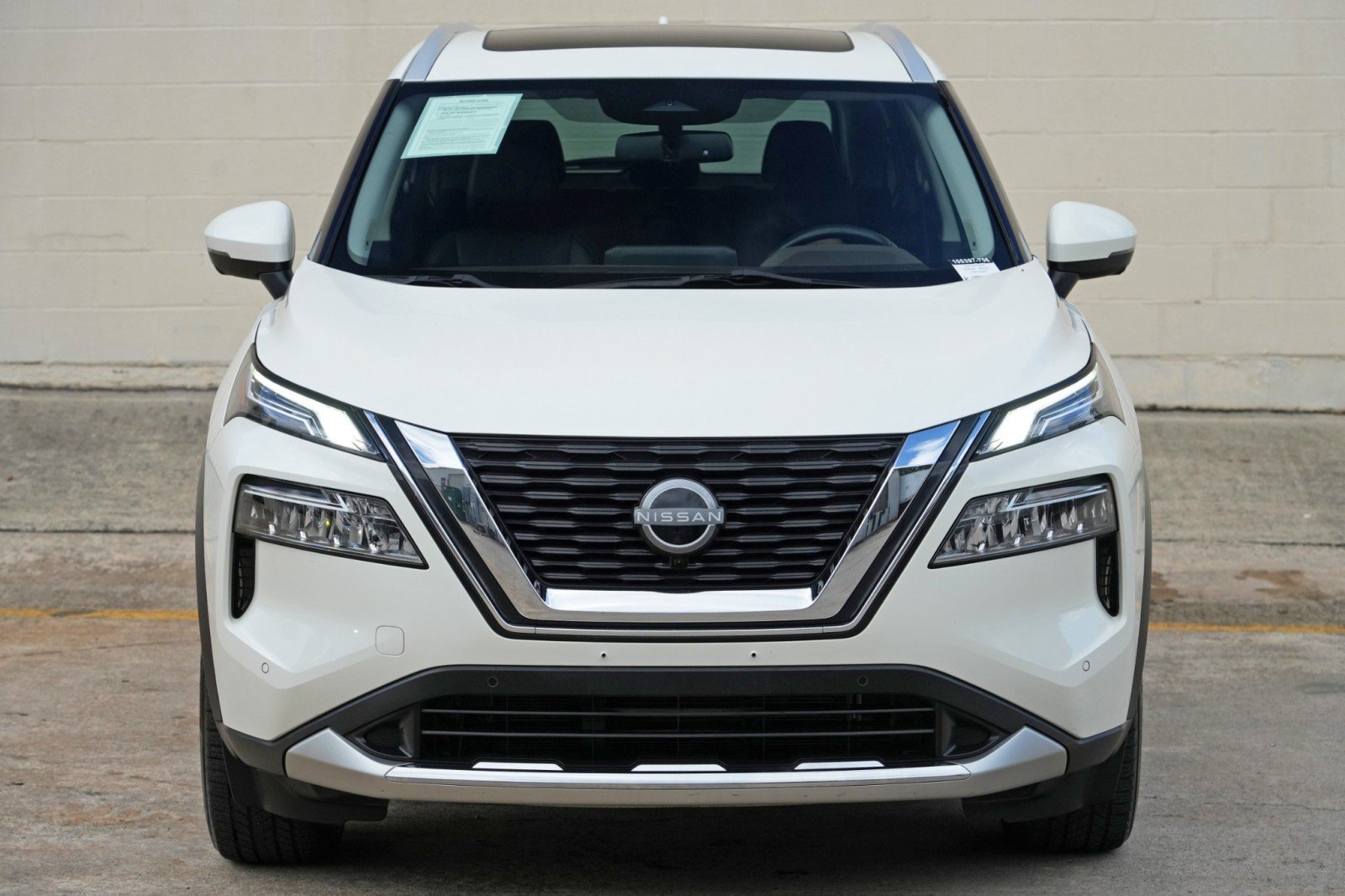 Used 2023 Nissan Rogue Platinum FWD image 44