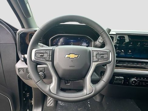New 2026 Chevrolet Silverado 1500 LT AWD/4WD image 12