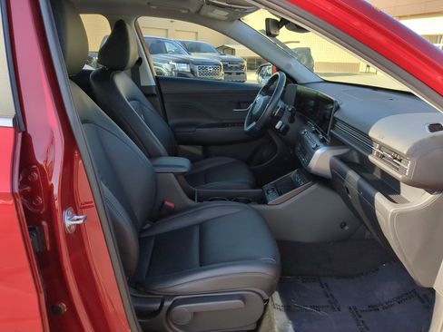 Used 2024 Hyundai Kona Limited image 34