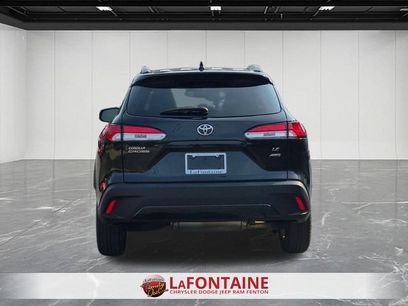 Used 2022 Toyota Corolla Cross LE w/ Moonroof Package