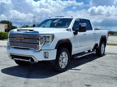 Used 2021 GMC Sierra 2500 Denali w/ Denali Ultimate Package image 3