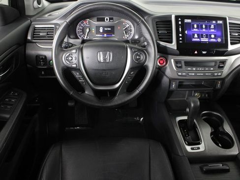 Used 2018 Honda Pilot EX-L image 4