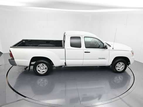 Used 2012 Toyota Tacoma 2WD Access Cab image 45