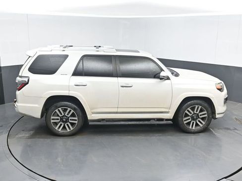 Used 2018 Toyota 4Runner Limited AWD/4WD image 25