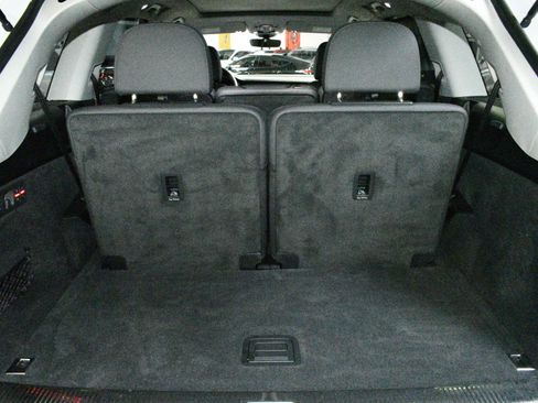 Used 2023 Audi Q7 3.0T Prestige w/ Prestige Package image 95