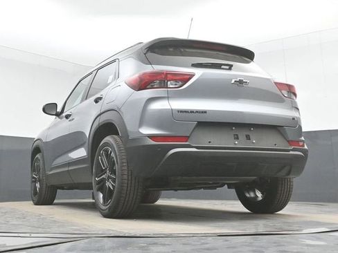 New 2026 Chevrolet TrailBlazer LT w/ Midnight Edition FWD image 44