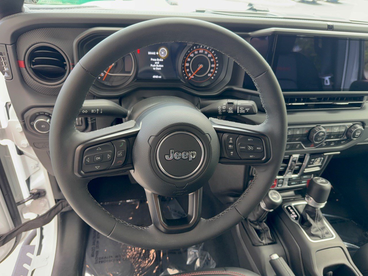 Used 2026 Jeep Wrangler Unlimited Rubicon AWD/4WD image 10