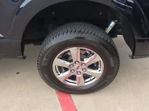 Certified 2021 Ford F150 Lariat w/ Trailer Tow Package AWD/4WD image 14