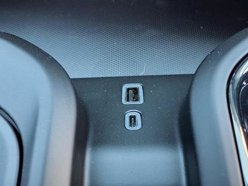 New 2026 GMC Sierra 1500 AT4X image 9