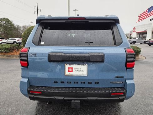 Certified 2025 Toyota 4Runner TRD Off-Road image 11