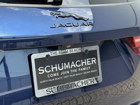 Used 2025 Jaguar F-PACE R-Dynamic S AWD/4WD image 9