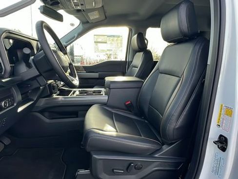 New 2025 Ford F250 Lariat w/ FX4 Off-Road Package image 26