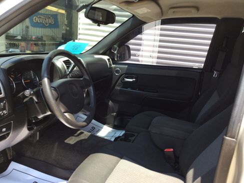 Used 2008 GMC Canyon SLE AWD/4WD image 8