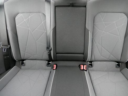 Certified 2025 Volkswagen Jetta Sport image 13