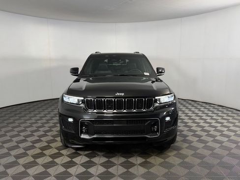 Used 2025 Jeep Grand Cherokee L Overland w/ Trailer Tow Package image 11