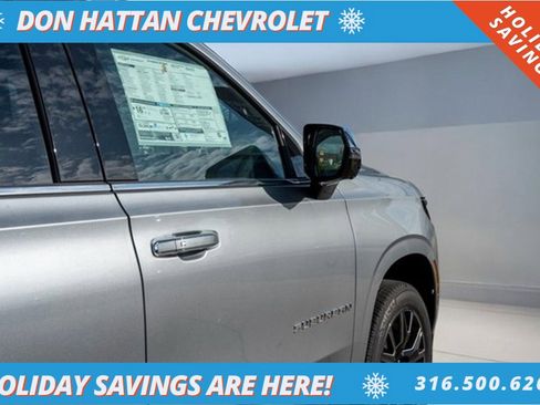 New 2025 Chevrolet Suburban Premier w/ Sun And Tow Package image 38