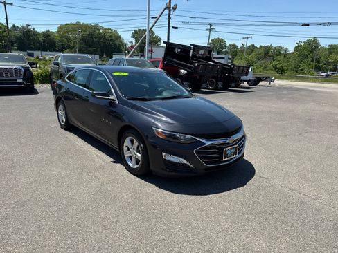 Used 2022 Chevrolet Malibu LS w/ Driver Confidence Package II FWD image 7