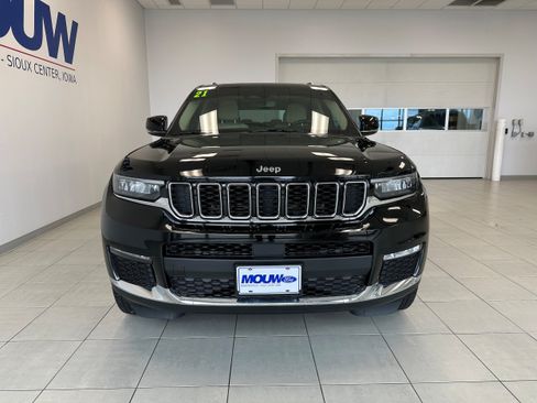 Used 2021 Jeep Grand Cherokee L Limited AWD/4WD image 3