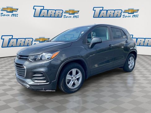 Used 2020 Chevrolet Trax LS w/ Tint and Cruise Package image 1