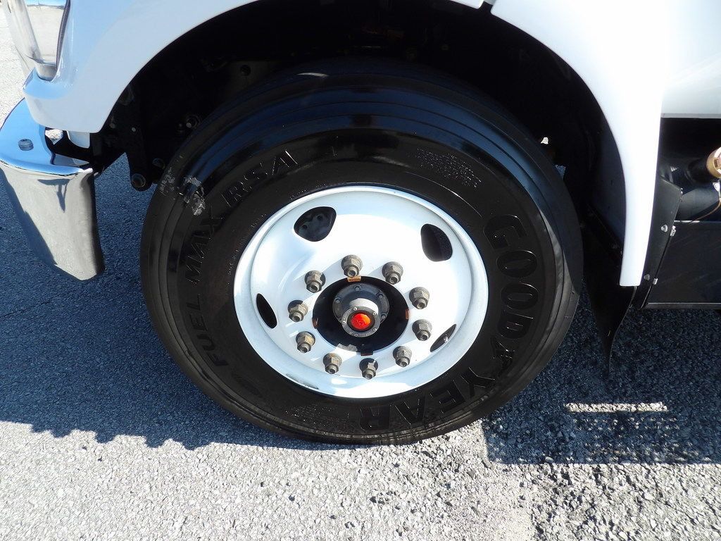 Used 2025 Ford F650 2WD Regular Cab Super Duty image 56