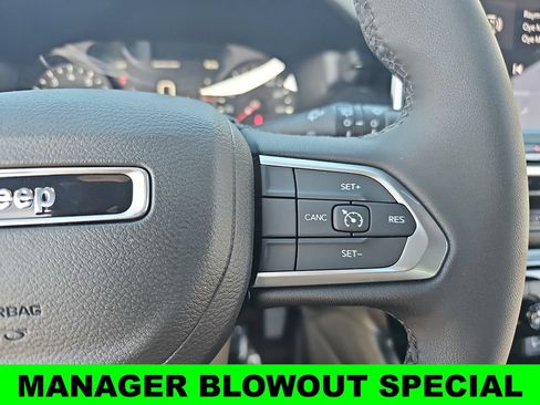 New 2026 Jeep Compass Latitude AWD/4WD image 17