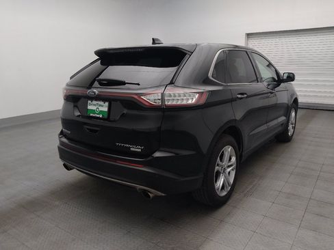 Used 2018 Ford Edge Titanium w/ Ford Safe & Smart Package FWD image 9