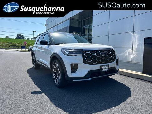 New 2026 Ford Explorer Platinum w/ LUX Leather Package AWD/4WD image 1