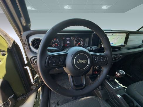 Used 2024 Jeep Wrangler Sport AWD/4WD image 4