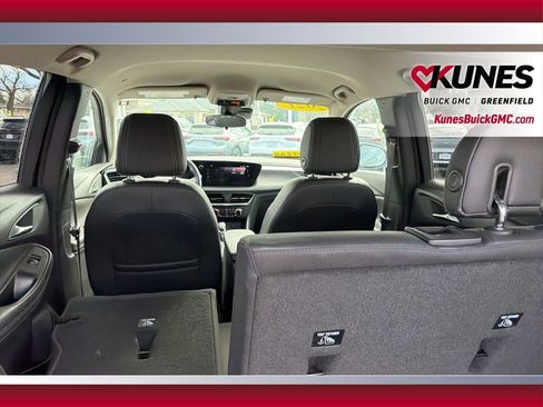 Used 2025 Buick Encore GX Preferred image 38
