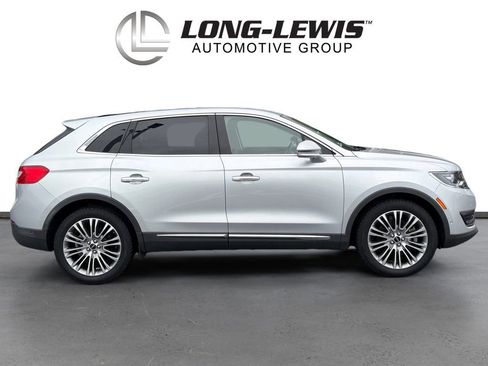 Used 2017 Lincoln MKX Reserve FWD image 8