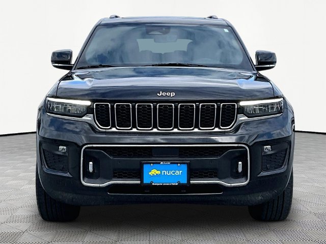 Used 2021 Jeep Grand Cherokee L Overland w/ Luxury Tech Group IV AWD/4WD image 2